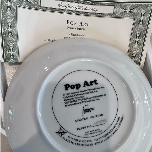 Franklin Mint The Three Stooges Collectors Plates - Picture 4 of 13